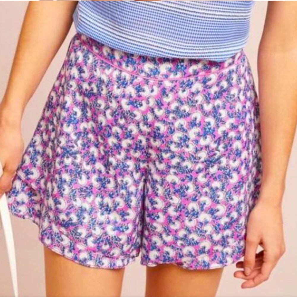EUC Anthropologie Flouncy layered shorts size S